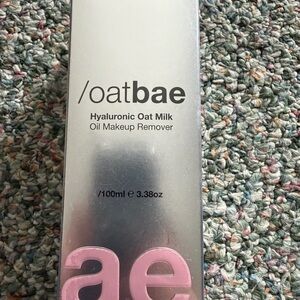 Toy Factory Oatbae Hyaluronic Oat Milk Makeup Remover